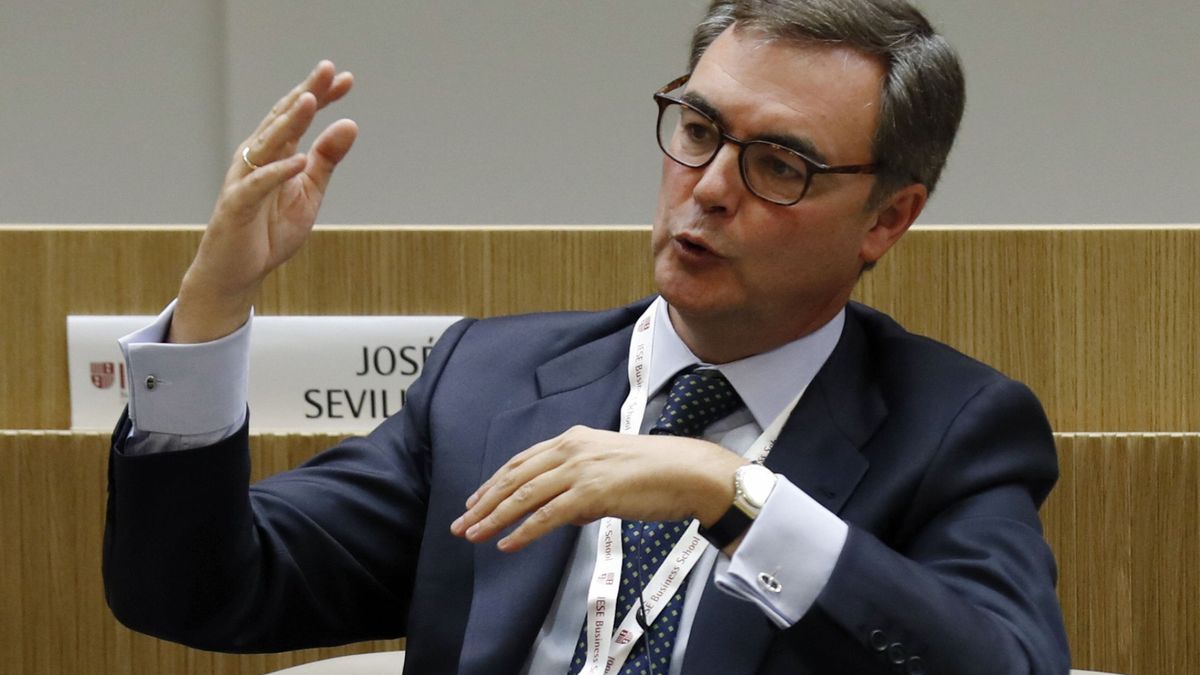 Bankia arremete contra las comisiones del Santander: no solucionan los problemas