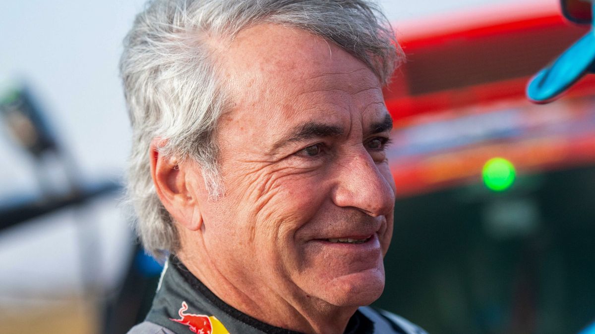 Preguntan por Cataluña a Carlos Sainz en el Dakar y le pillan llamando "gilipollas" a Pedro Sánchez