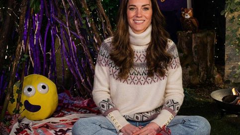 Kate Middleton y su jersey de 214€ mientras lee un cuento en televisión, que querrás