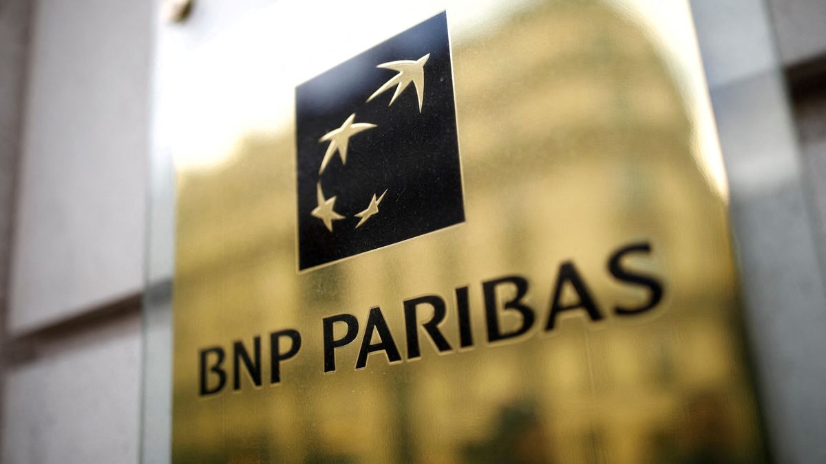 BNP, a por ricos chinos: aterriza en Hong Kong tras fichar a banqueros de Credit Suisse