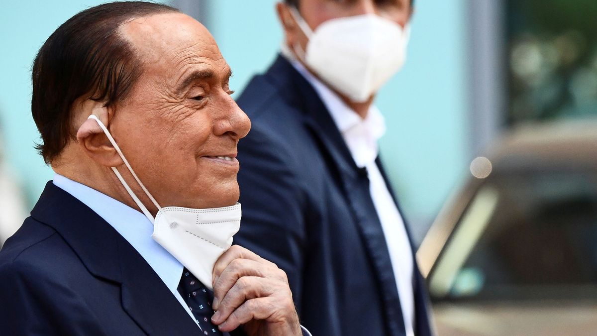 Berlusconi sufre una recaída tras superar en septiembre el coronavirus