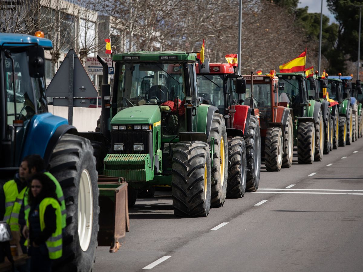 Foto: Marchas de tractores en Arganda del Rey, Madrid. (Europa Press)