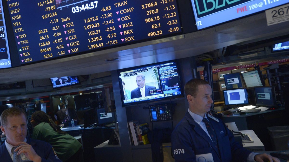 Wall Street sigue ganando terreno alentado por el posible acuerdo político