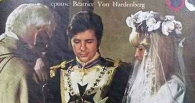 El duque de Sevilla, el día de su boda en 1973 con la condesa Beatrice von Hardenberg-Fürstenberg, en la prensa internacional. (Cortesía duque de Sevilla)