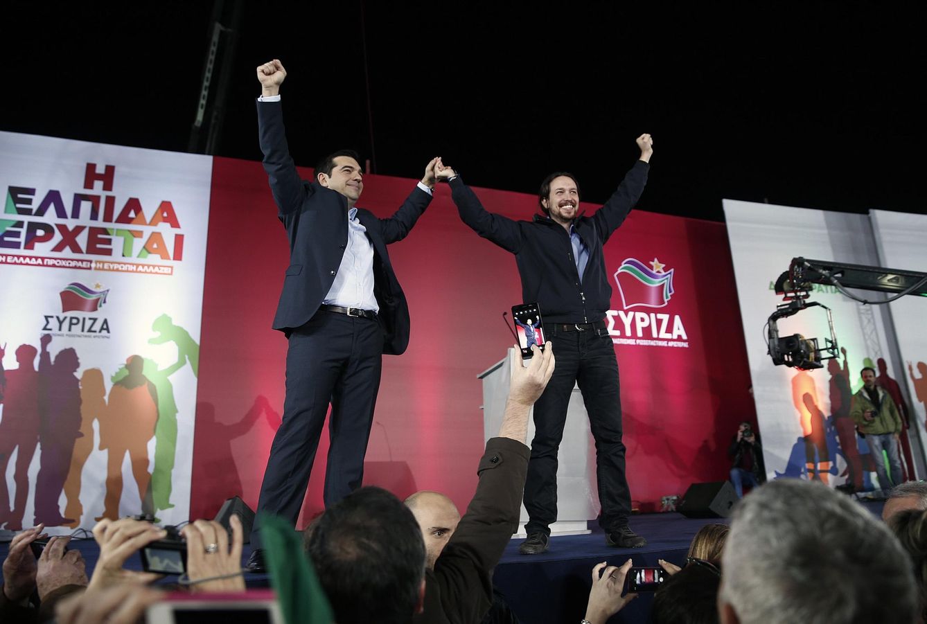 El líder de Syriza junto a Pablo Iglesias durante un mitin electoral en Atenas (Reuters).