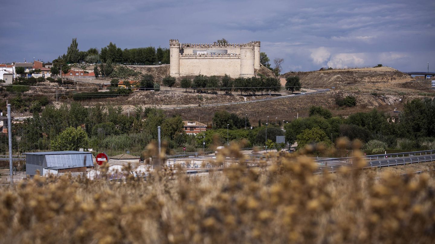 Vista del castillo. (Foto: Alejandro Martínez Vélez)