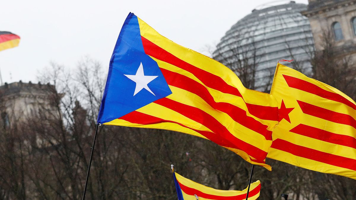 Los ultras 'indepes' pasan a la "acción directa": guerra en las calles catalanas