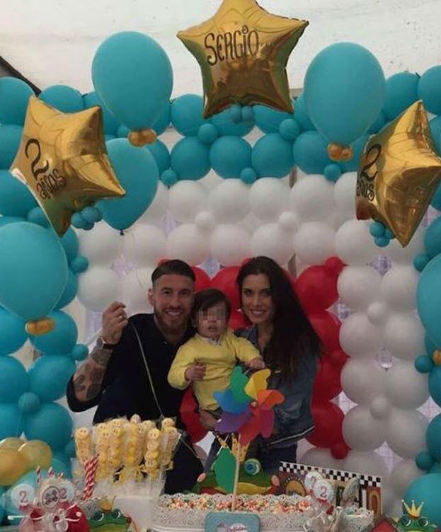 Foto: Sergio Ramos y Pilar Rubio junto a su hijo en su segundo cumpleaños (Instagram)