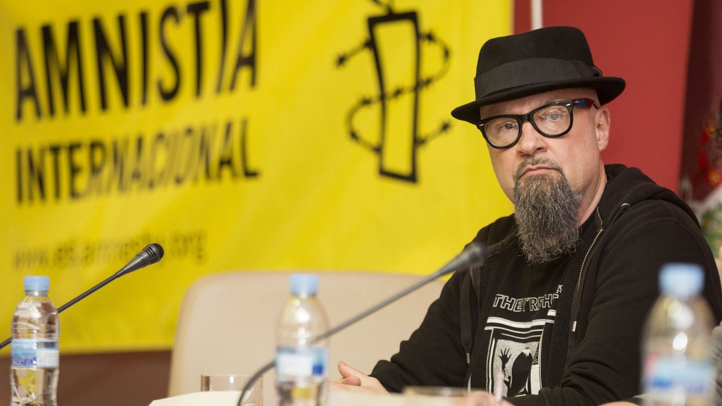 César Strawberry participa en la presentación de un informe de Amnistía Internacional sobre la libertad de expresión en Valladolid | EFE