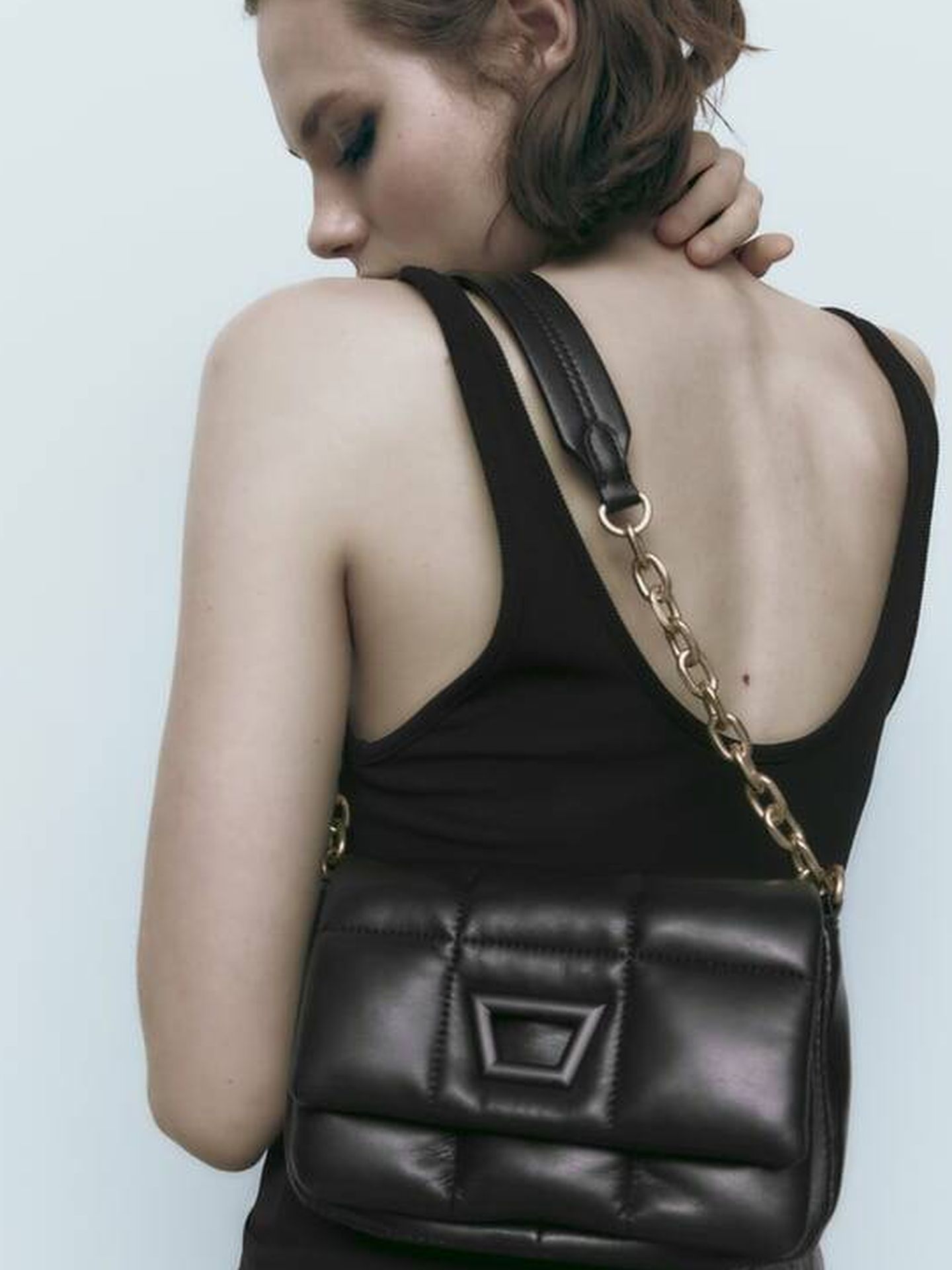 5 accesorios nuevos en Zara: de bolsos a pendientes XXL. (Cortesía)