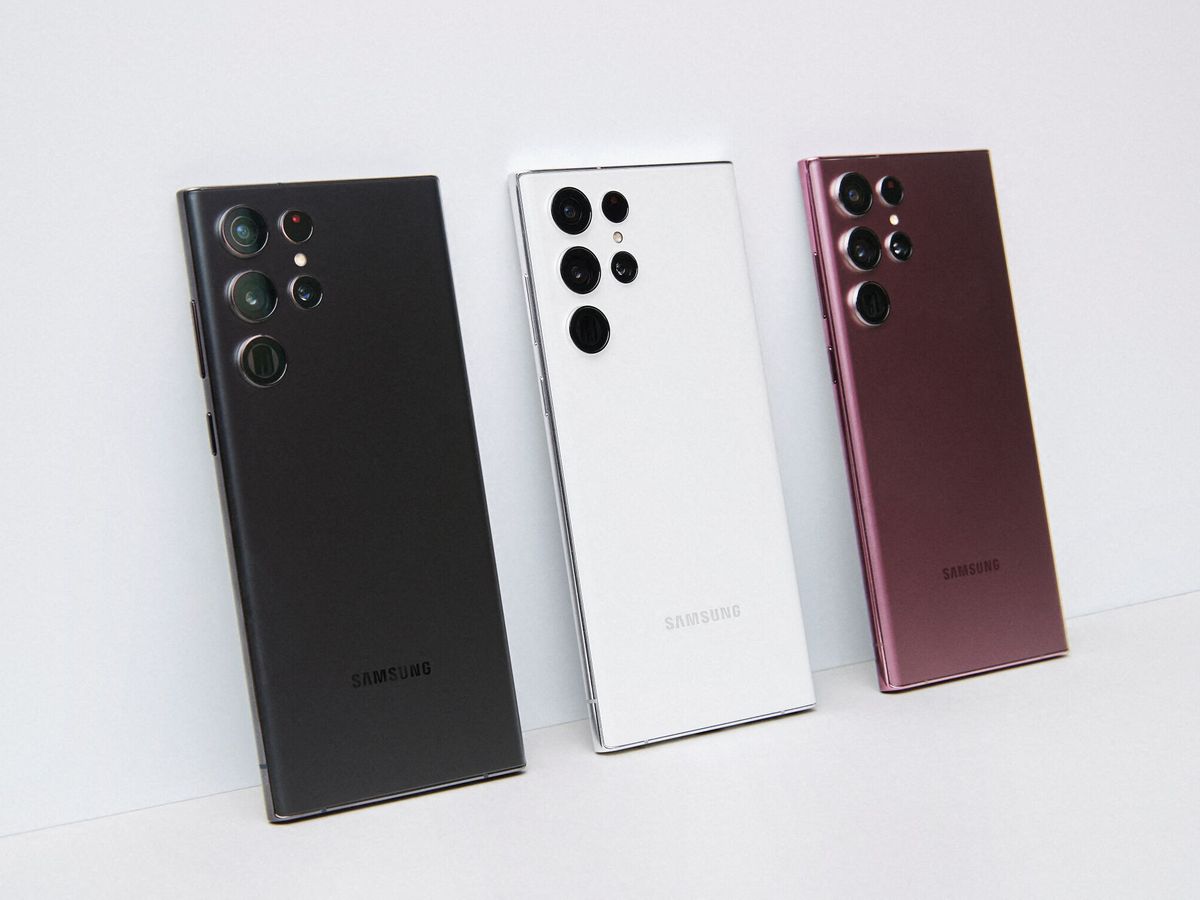 Foto: Estos teléfonos deberían haber recibido ya la IA de Samsung (Reuters/Samsung Electronics)