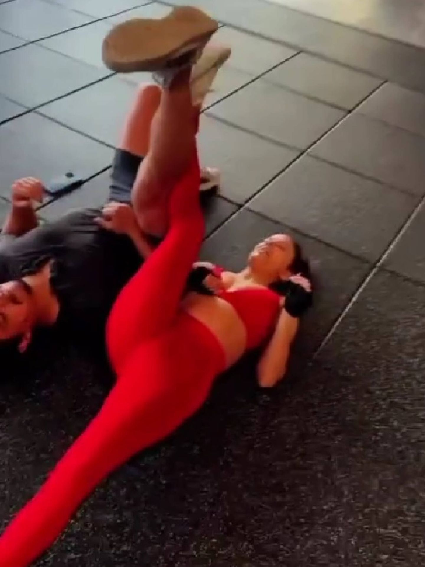 Eva Longoria y su entrenamiento de piernas. (Instagram/@evalongoria)