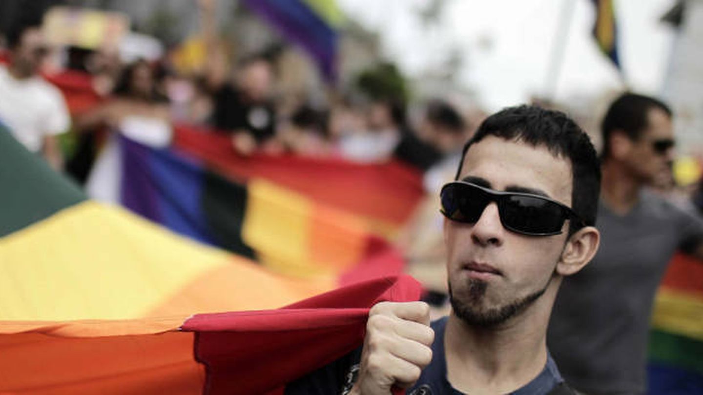 Manifestación de 'los invisibles' en favor de derechos homosexuales y estado laico