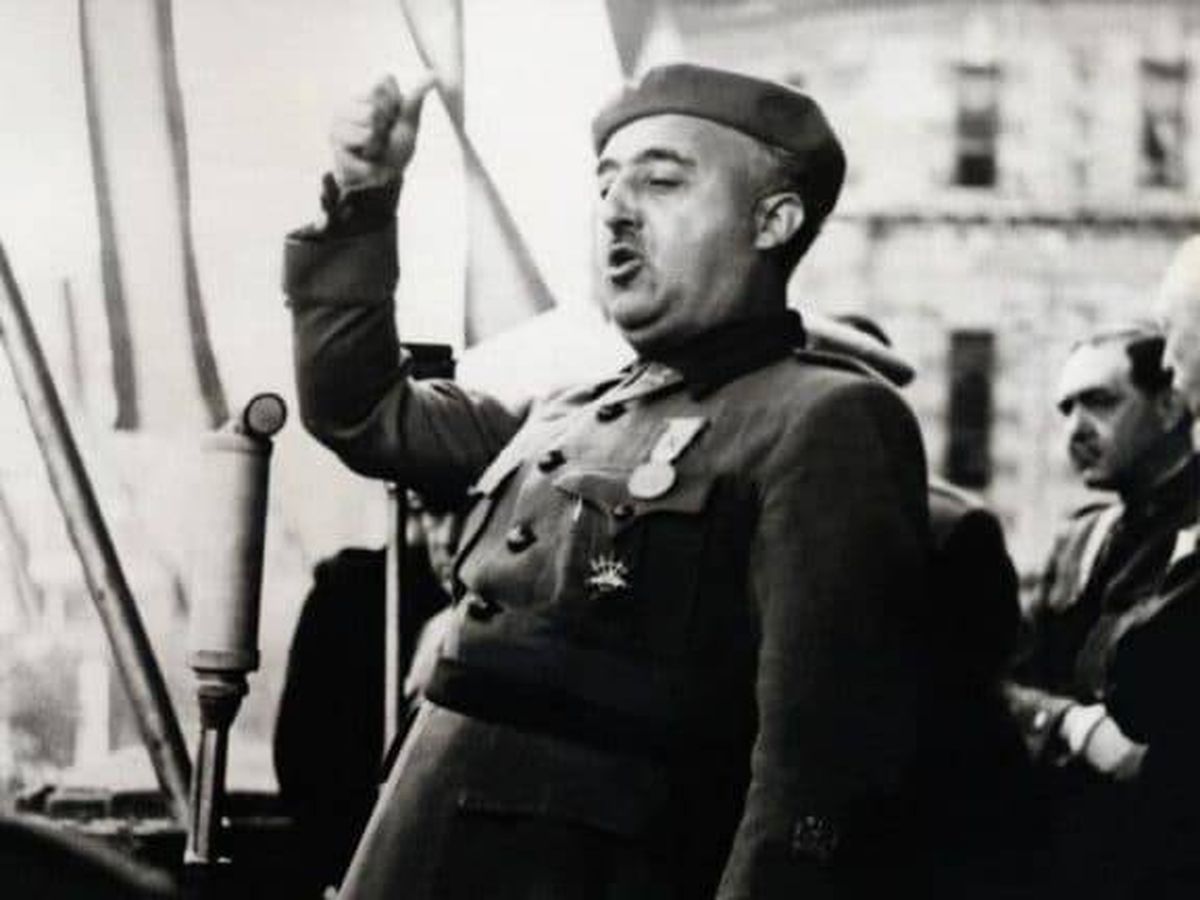 Foto: Francisco Franco, durante un acto público. 