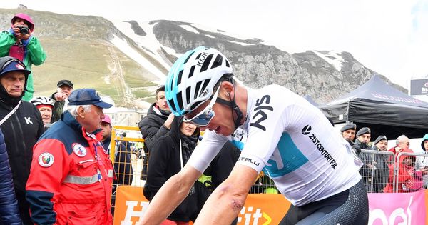 Foto: Chris Froome durante el presente Giro de Italia. (EFE)