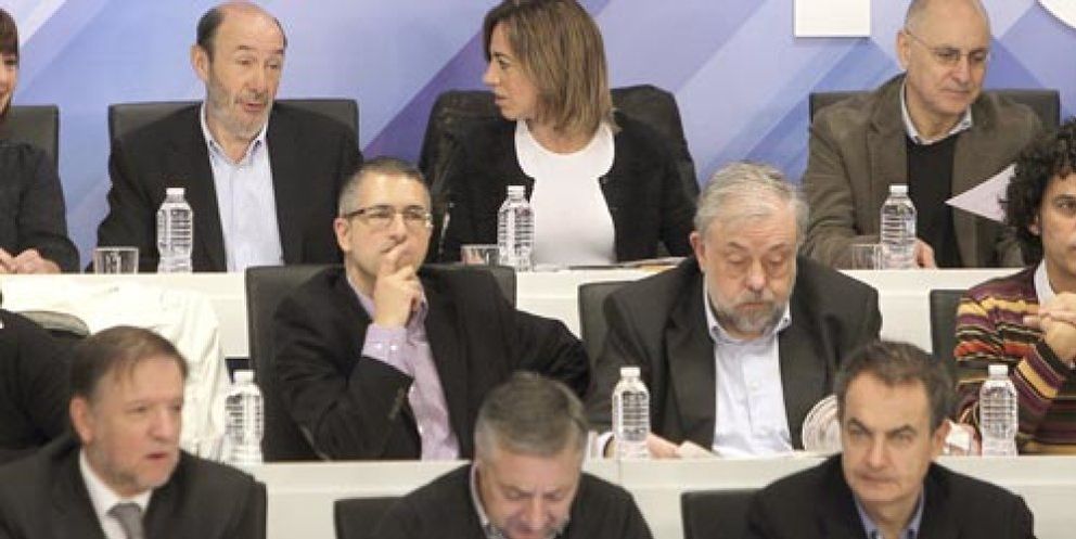 Foto: El PSOE facilita la competencia por el liderazgo al exigir solo un 10% de avales