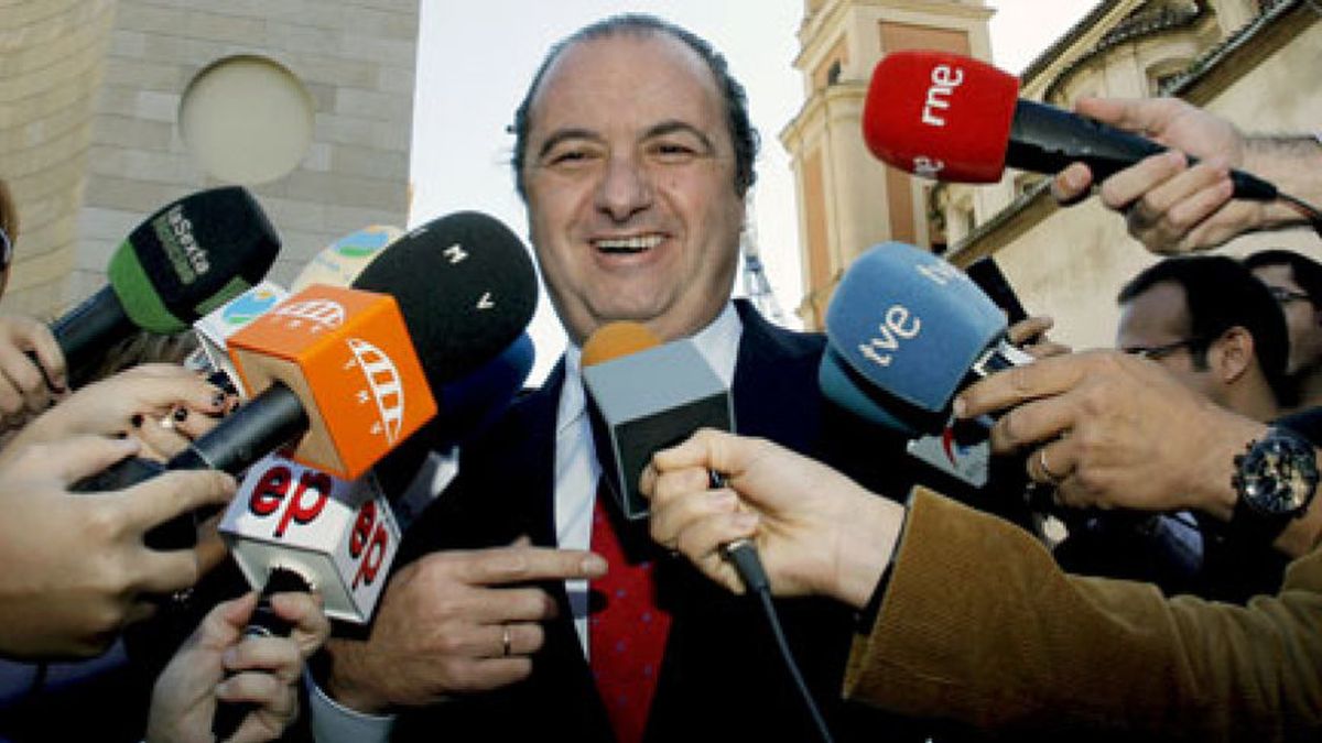 Ripoll, presidente del PP de Alicante, cree que Camps debe someterse al código ético del partido