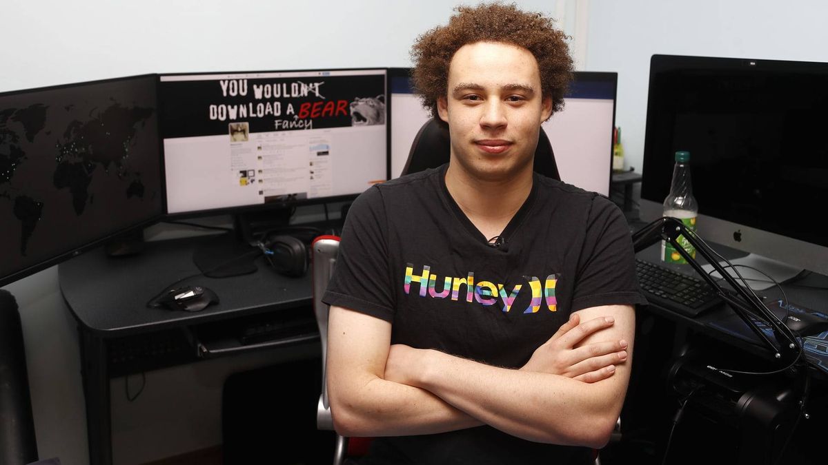 El 'héroe' de 24 años que frenó WannaCry confiesa: creó un virus para robar tus datos