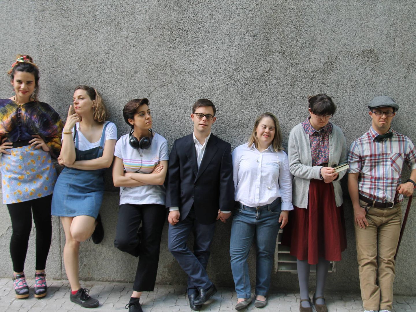 De izquierda a derecha Mayssa Tasaky, Sofía Novoa, Mónica Ruíz, Pepe Fradejas, Mar Vázquez, Ana Beceiro y Guillermo López. (Down Madrid)