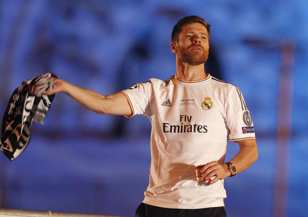 Foto: Xabi Alonso medita si seguir o no en el Real Madrid.