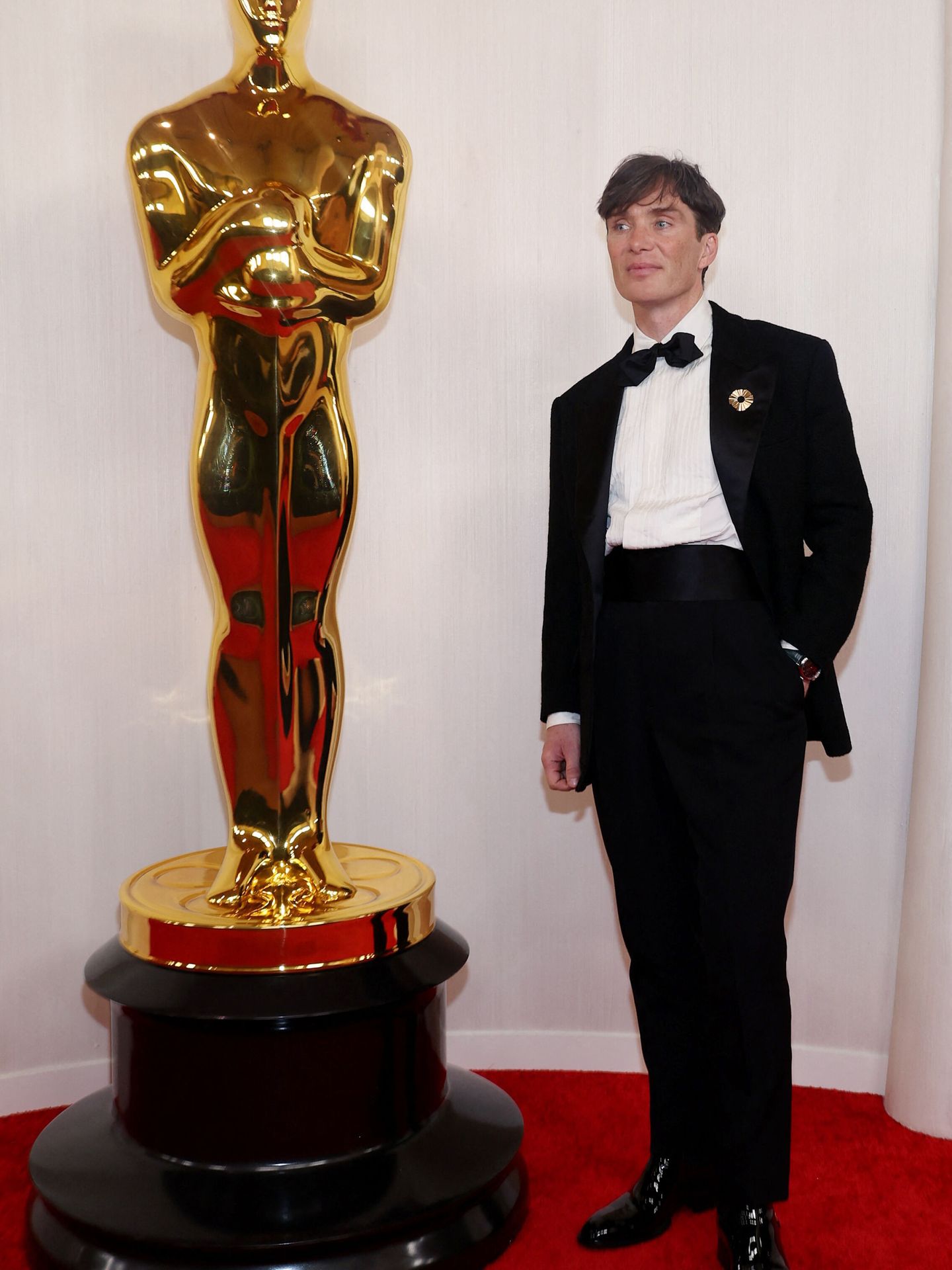 Cillian Murphy poses on the red carpet during the Oscars arrivals at the 96th Academy Awards in Hollywood, Los Angeles, California, U.S., March 10, 2024. REUTERS Aude Guerrucci