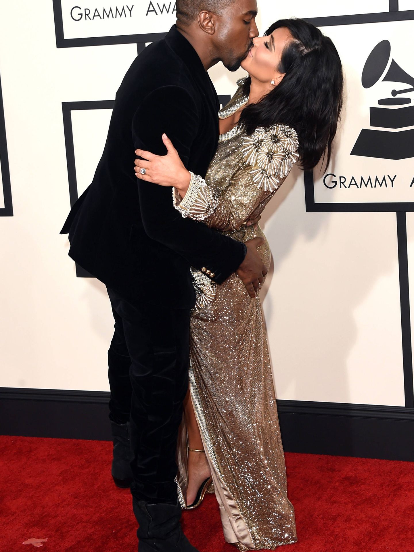  Kim y Kanye, in love. (Getty)