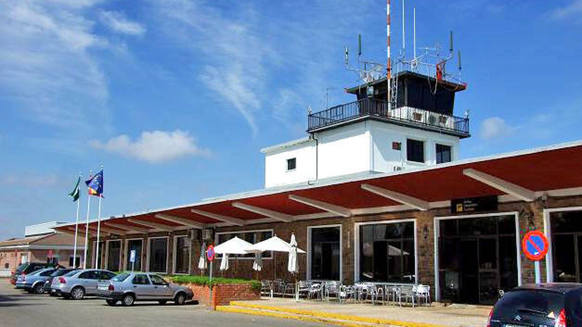 Aena impulsa, pese a las dudas de las compañías, la reapertura del aeropuerto de Córdoba
