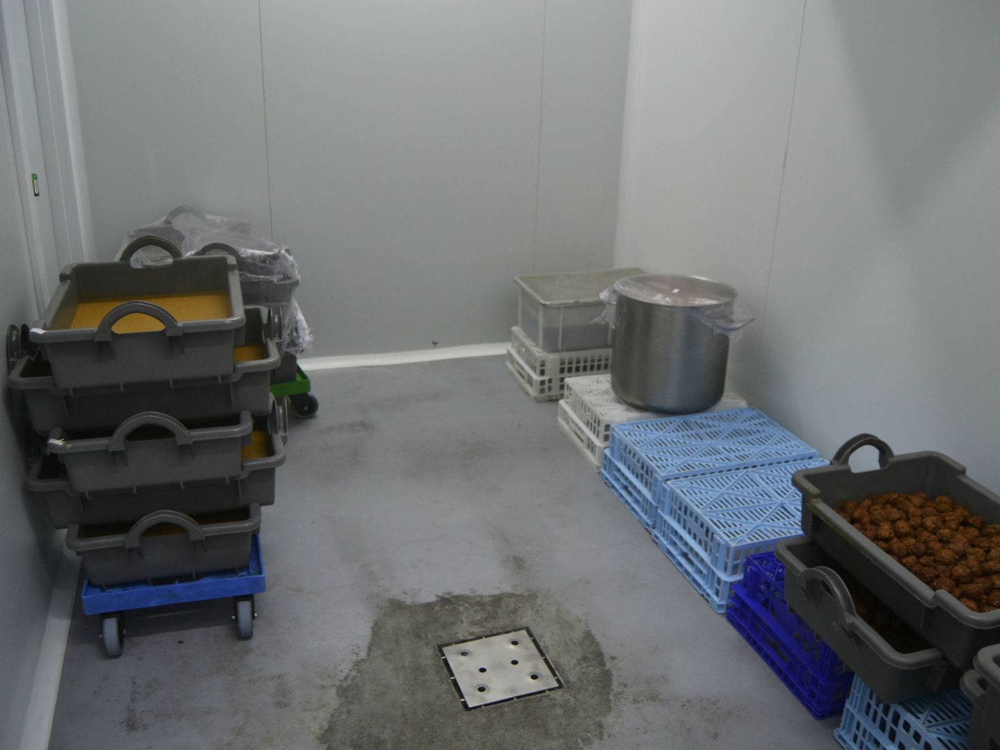 La sala de abatimiento, donde los alimentos bajan rápidamente de unos 80 grados a menos de cuatro (M.Z.)