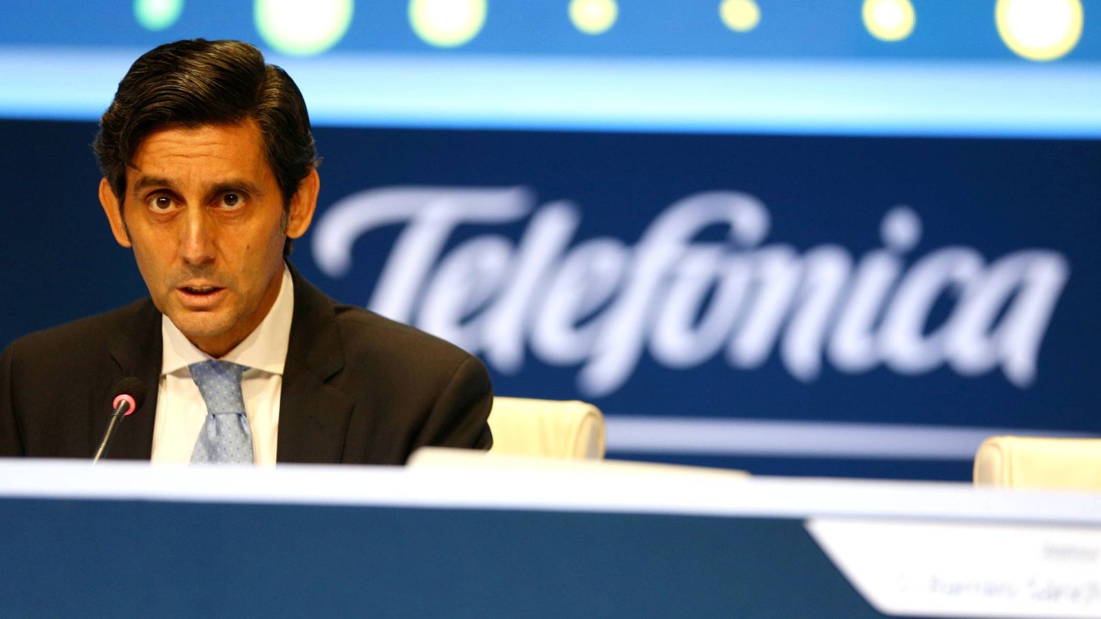 Foto: El nuevo presidente de Telefónica, José María Álvarez-Pallete, interviene en la Junta General de Accionistas del pasado 12 de mayo. (Foto: Reuters)