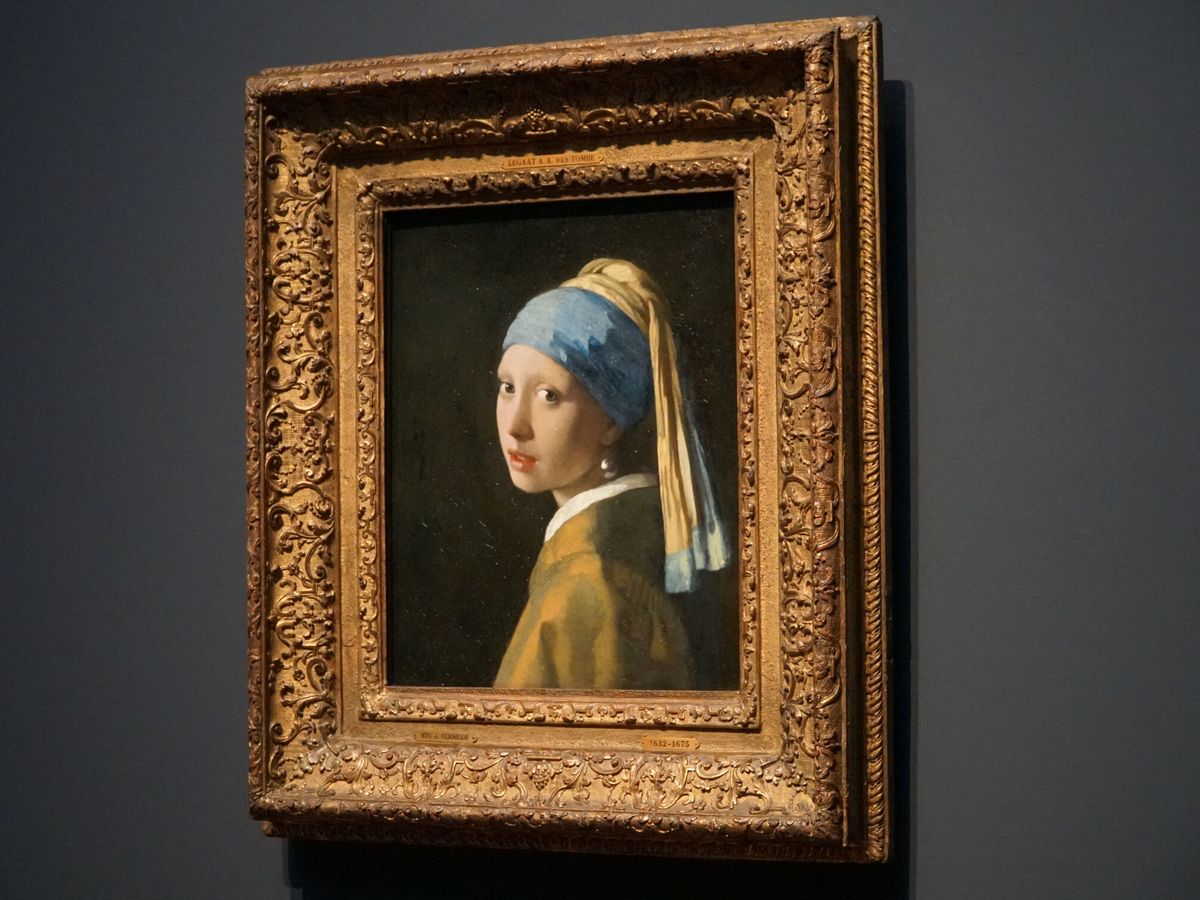 Foto: 'La joven de la perla', el cuadro de Vermeer más famoso, este martes en el Rijksmuseum de Ámsterdam. EFE