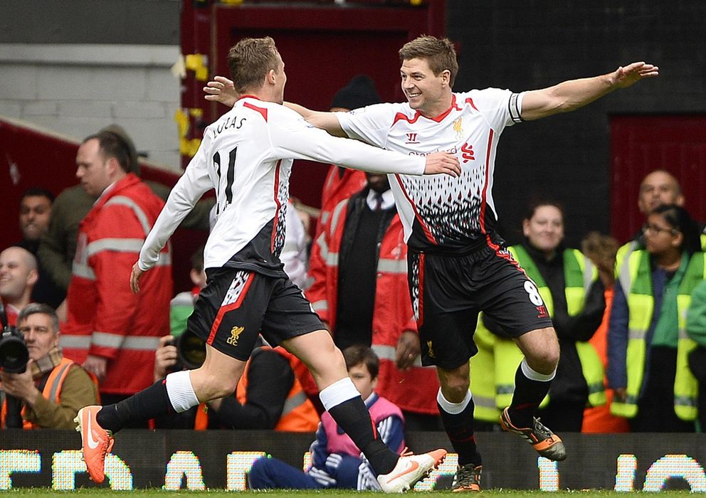Foto: Gerrard celebra el segundo y definitivo gol para el Liverpool