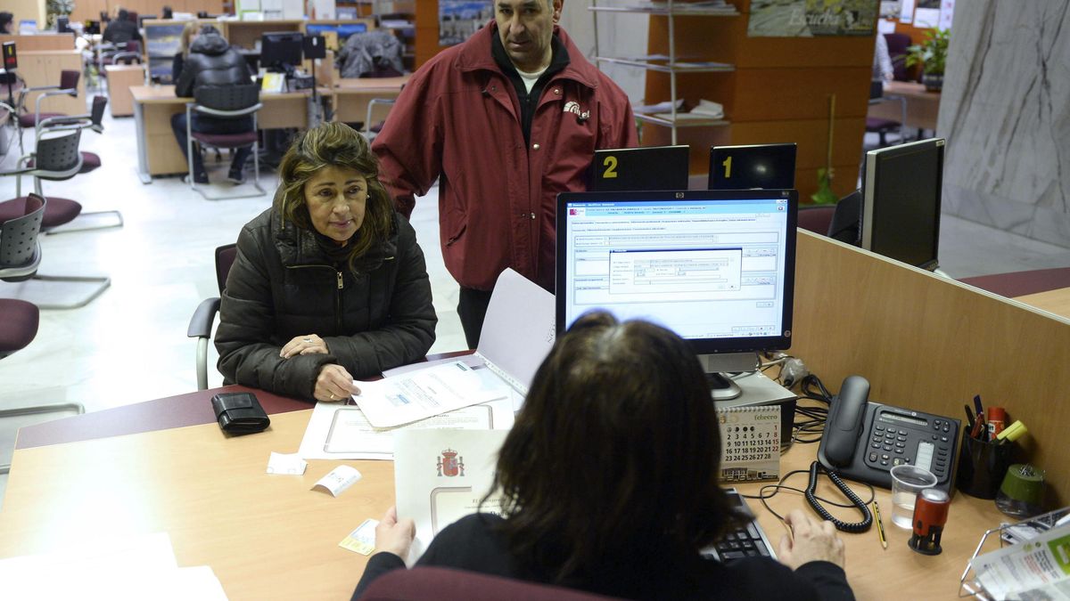 La desescalada en España: ¿en qué fase vuelven los funcionarios a las oficinas?