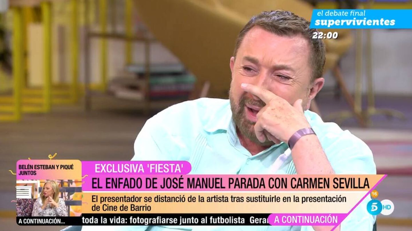 El periodista José Manuel Parada llorando. (Mediaset)