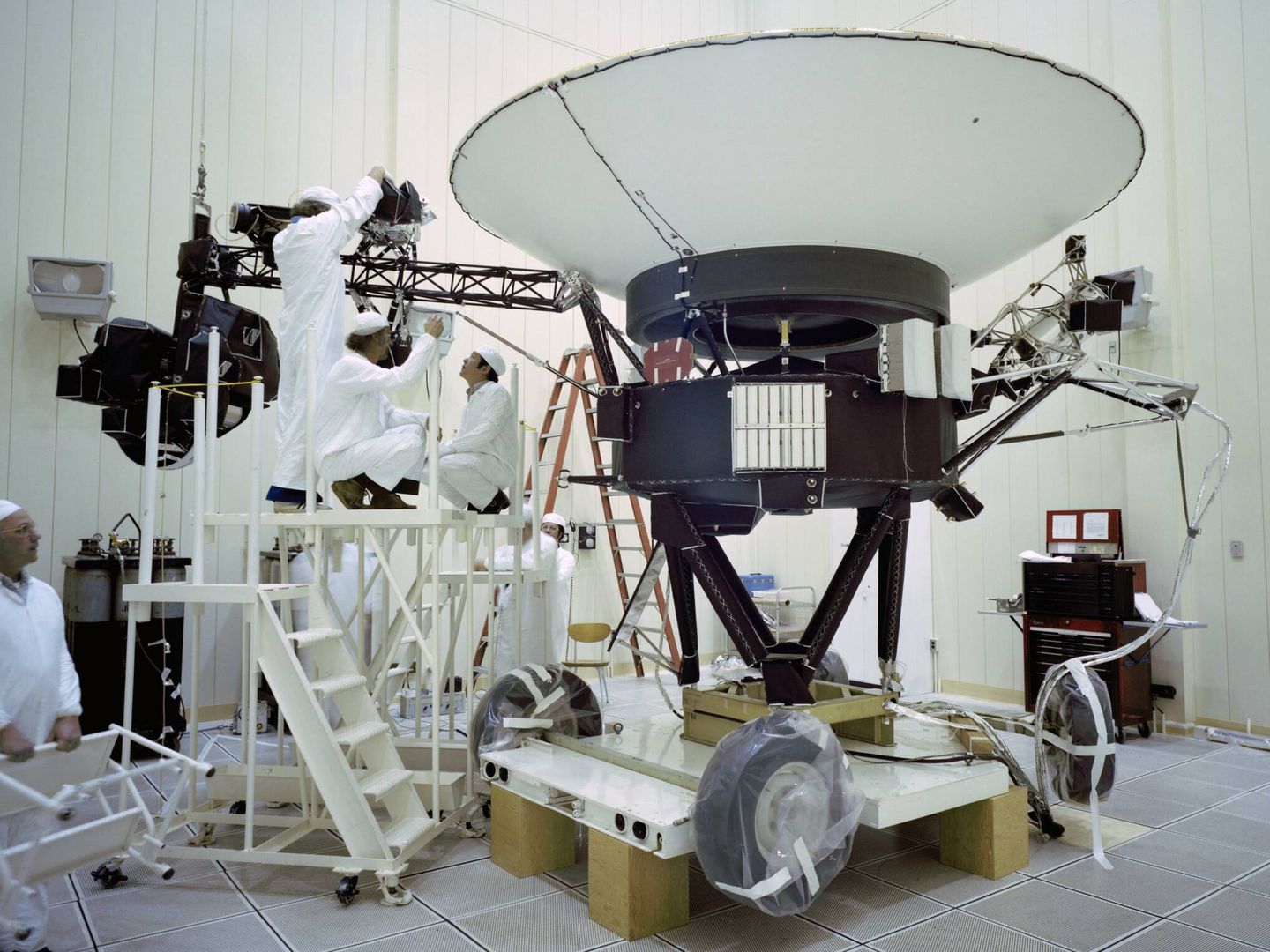 Voyager 1, antes de ser lanzada. (JPL-NASA)