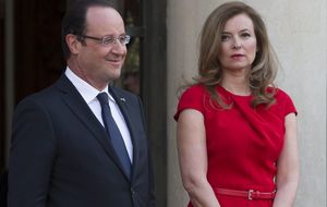 La pareja de Hollande, ingresada con depresión tras el 'caso Gayet'