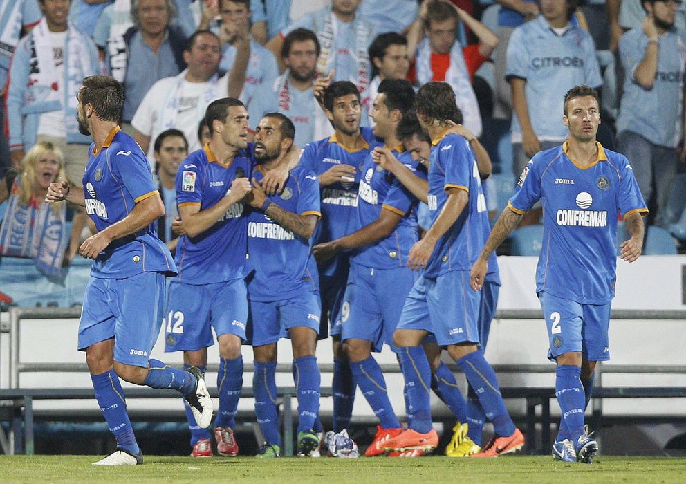 Foto: El Getafe celebra uno de los goles (Efe).
