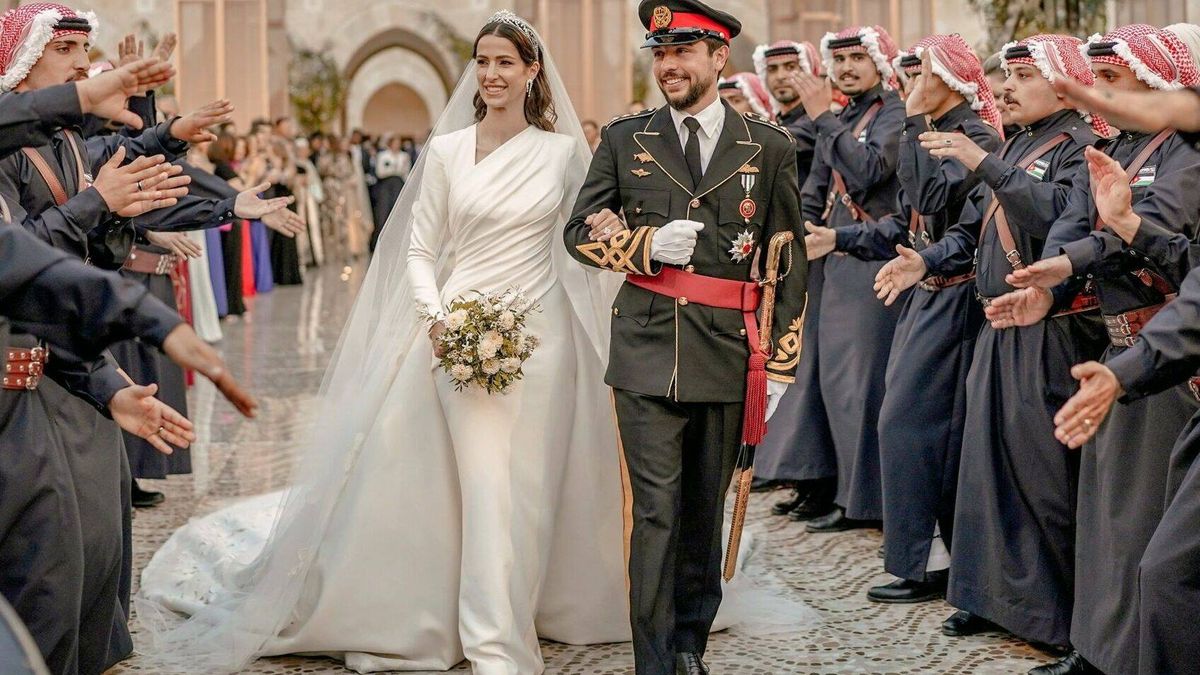 Hussein y Rajwa ya son marido y mujer: así ha sido la boda de los futuros reyes de Jordania