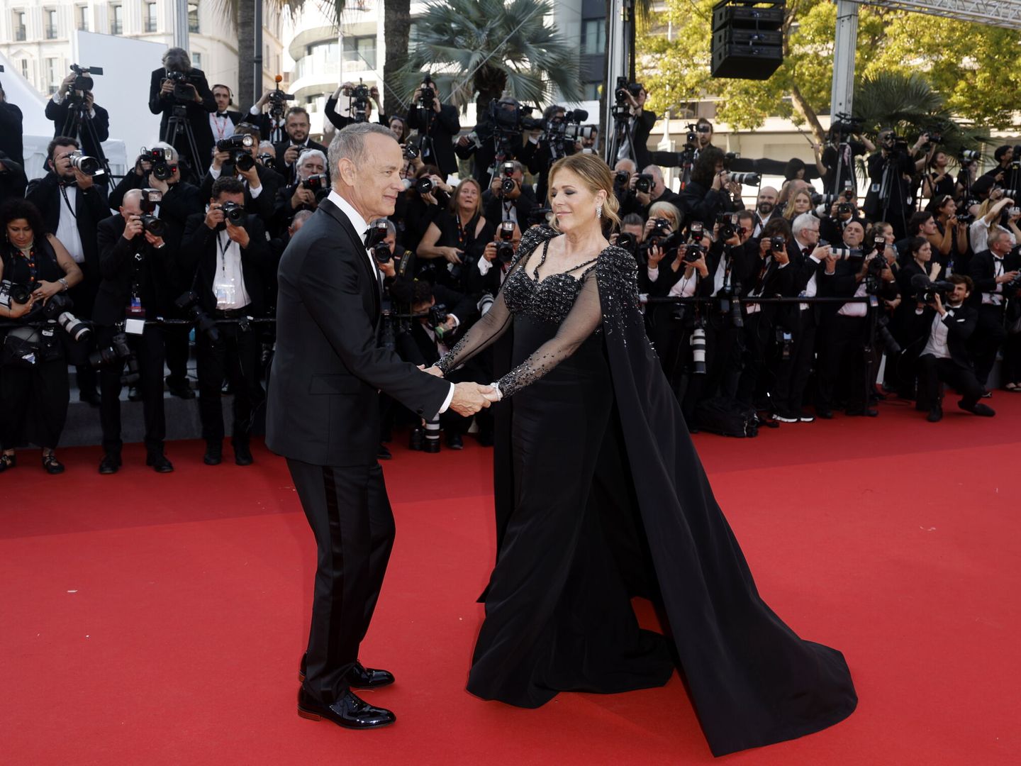 Tom Hanks y su mujer, Rita Wilson, en el Festival de Cannes. (EFE/EPA/Guillaume Horcajuelo)