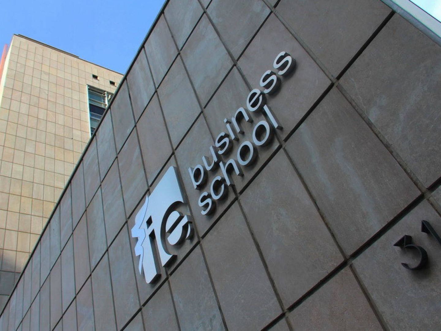 Facultad de la IE Business School  (Archivo)