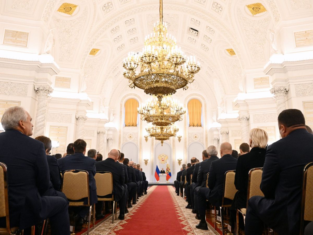 Foto: Putin en la ceremonia de anexión de territorios ocupados. (EFE/Grigory Sysoev)
