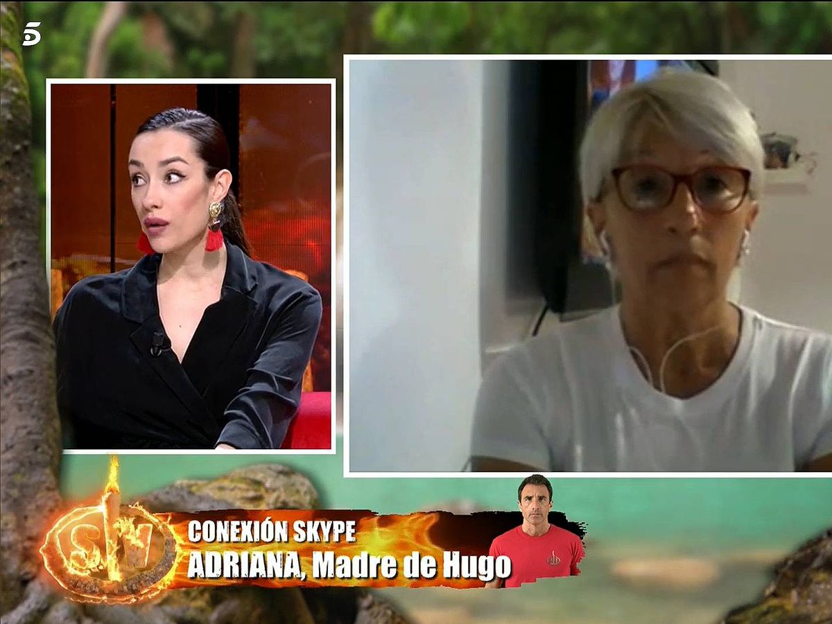 Foto: Adara Molinero y Adriana, madre de Hugo, en 'Supervivientes 2020'. (Mediaset España)