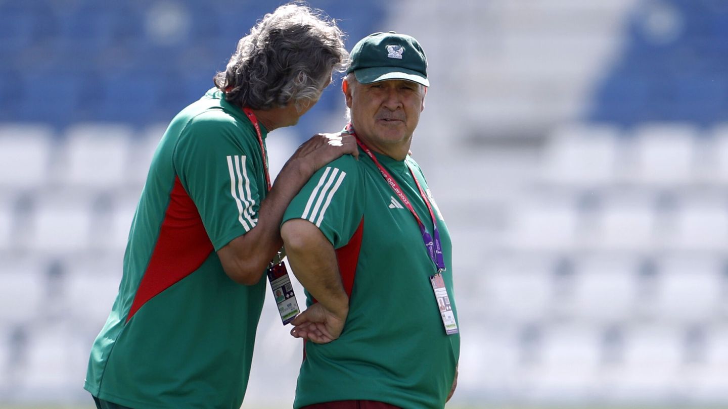 Gerardo Martino durante un entrenamiento de México en el Mundial de Qatar.