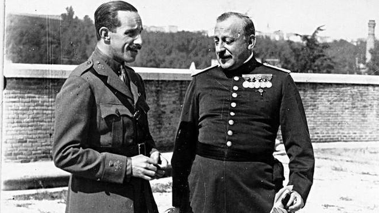 El rey Alfonso XIII con el dictador Miguel Primo de Rivera