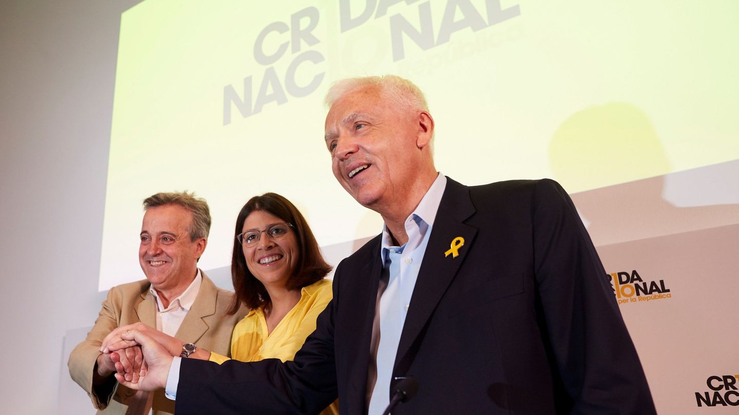 Los portavoces de la Crida Nacional per la República, Gemma Geix (c), Ferran Mascarell (d) y Antoni Morral (i), en una imagen de septiembre. (EFE)