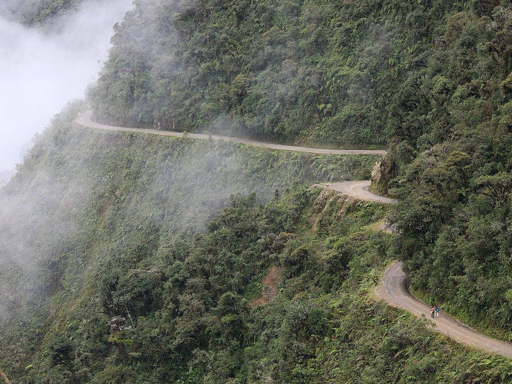 Foto: El Camino de la Muerte es considerada la carretera más peligrosa del mundo. (Wikimedia Commons)