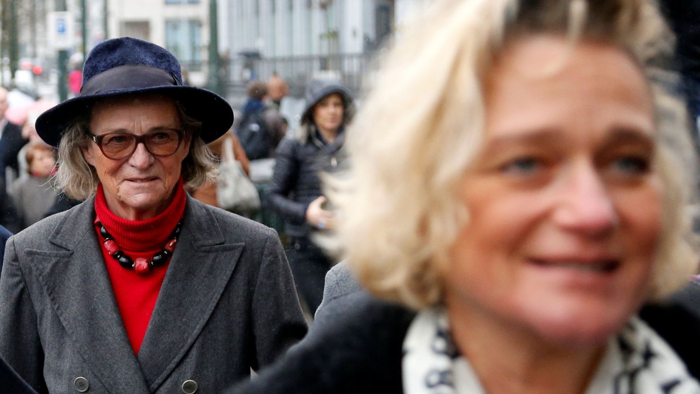 Sybille de Selys Longchamps, acompañando a su hija a los juzgados. (Reuters)