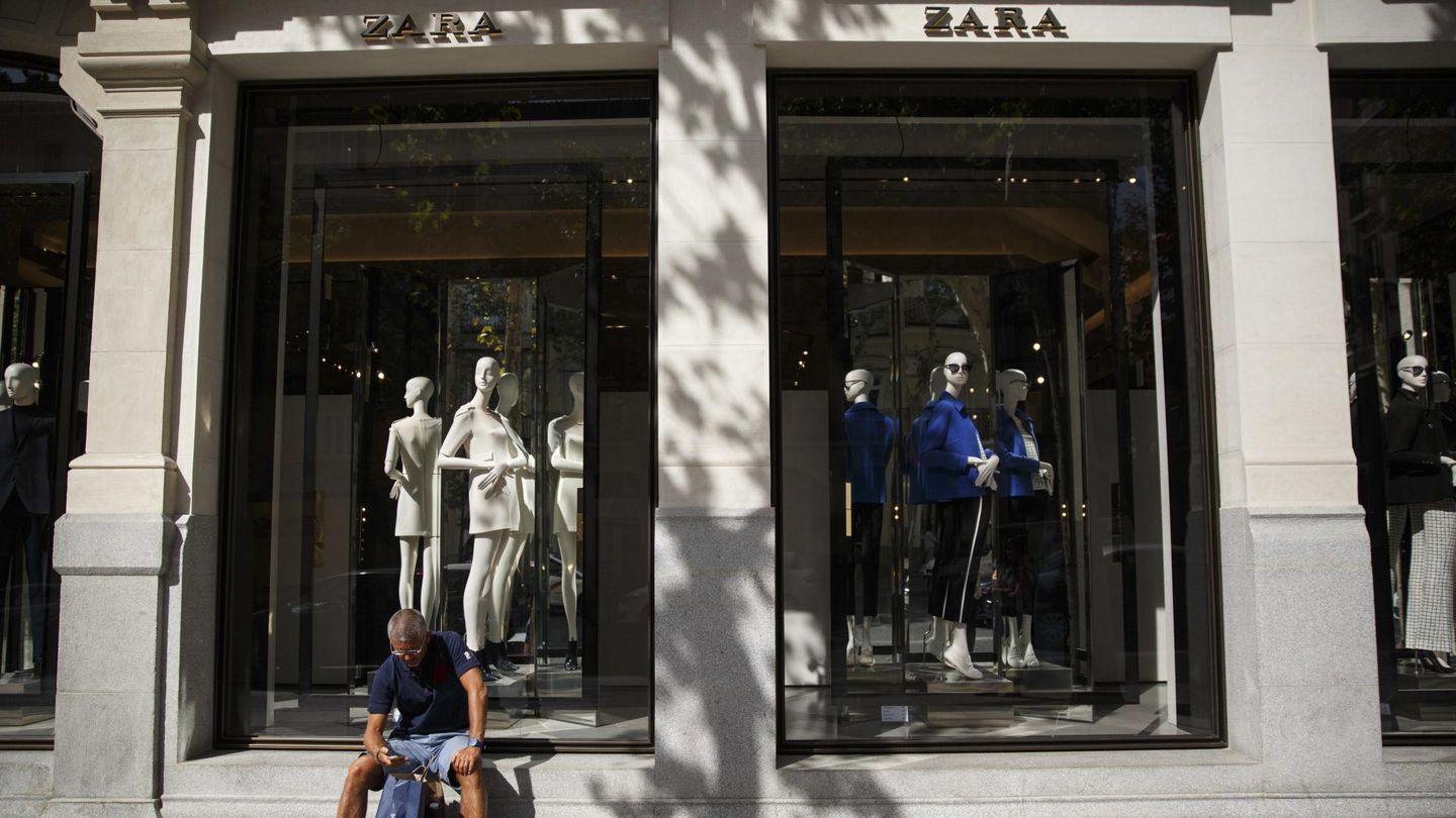 Una tienda Zara en el centro de Madrid (Reuters)
