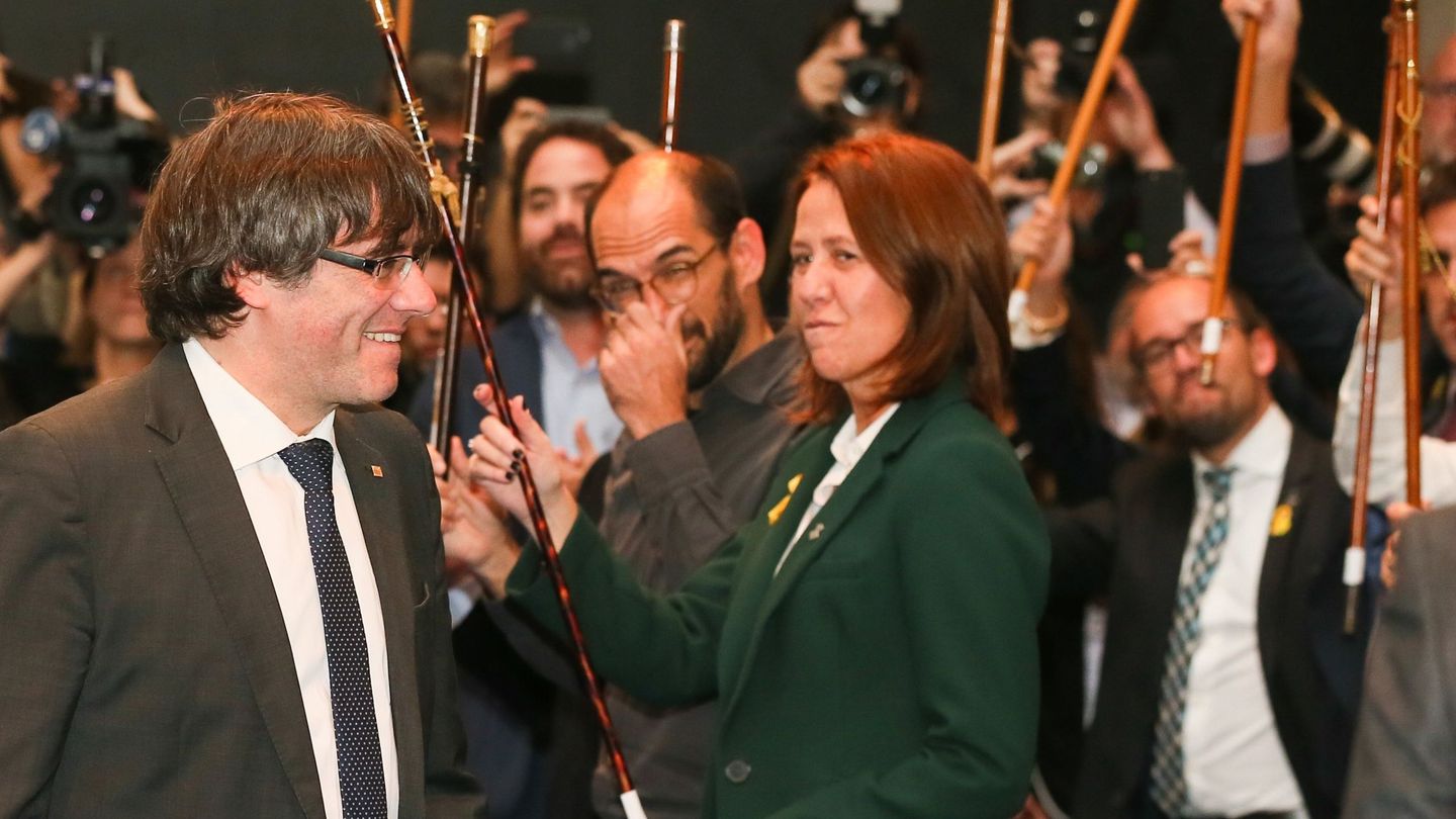  Carles Puigdemont en el acto que 200 alcaldes independentistas celebraron en Bruselas. EFE