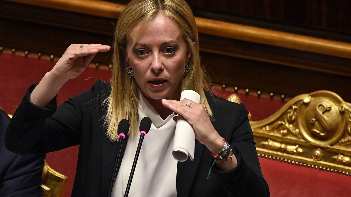 Giorgia Meloni completa con éxito su investidura en el Parlamento italiano