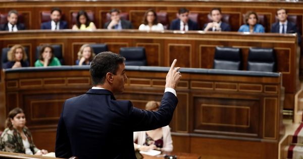 Foto: El presidente del Gobierno, Pedro Sánchez, interviene en la sesión de control al Gobierno. (EFE)